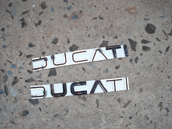 duc_tank_badges