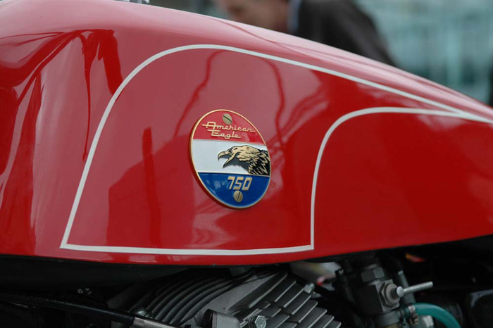 DSC_1614 tank badge, Laverda American Eagle