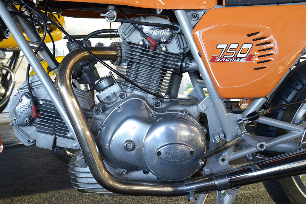 74 Ducati 750 Sport_(AC)_005