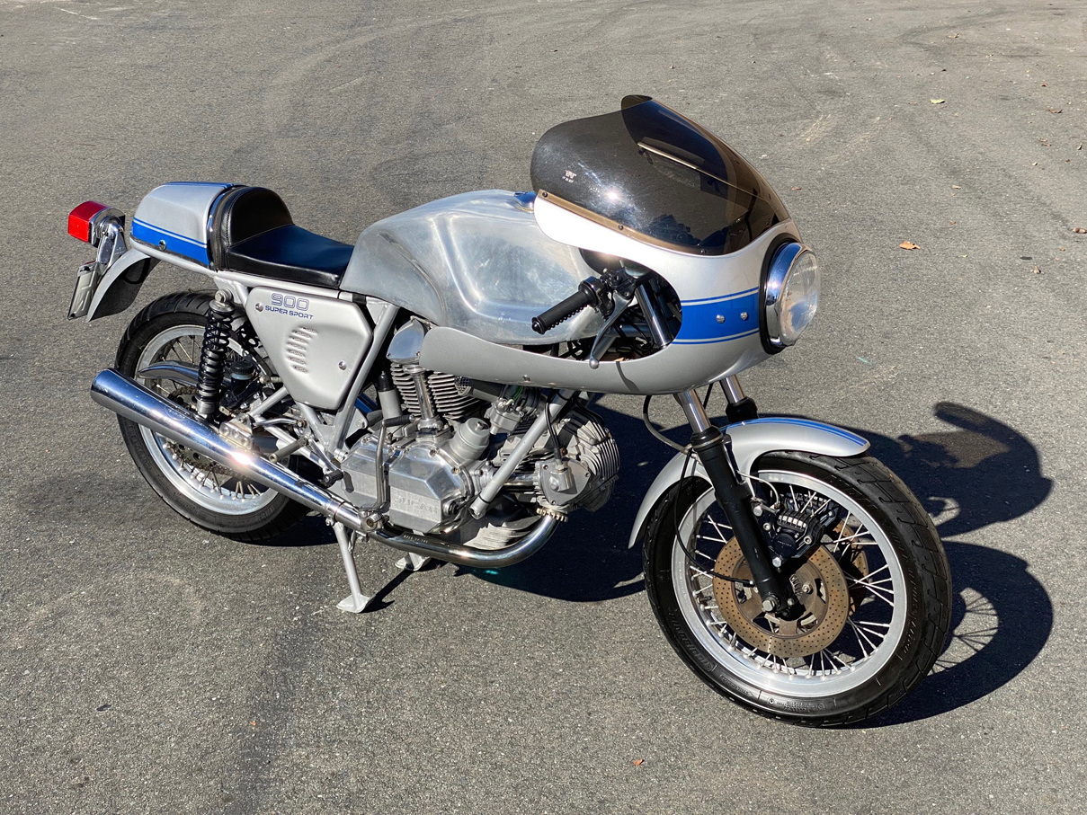 BH-1980-900SS-SILVER-NCRTank-01