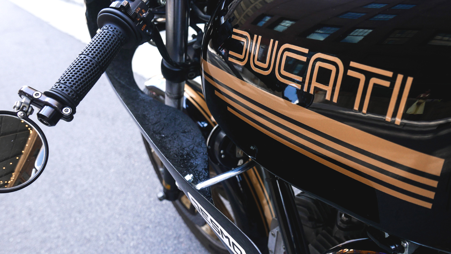 Ducati 900SS - 5
