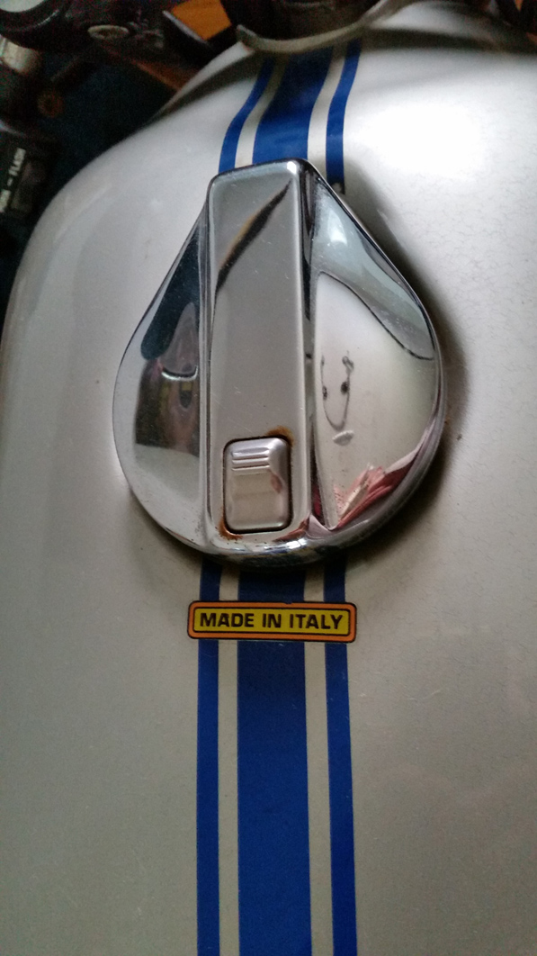 1977 Ducati 900 SS 11
