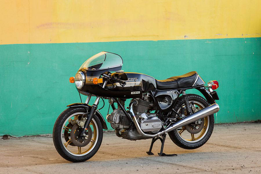 15_0507_Ducati_900sport_017
