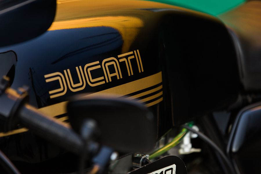 15_0507_Ducati_900sport_064