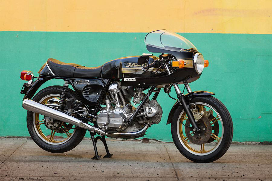 15_0507_Ducati_900sport_067