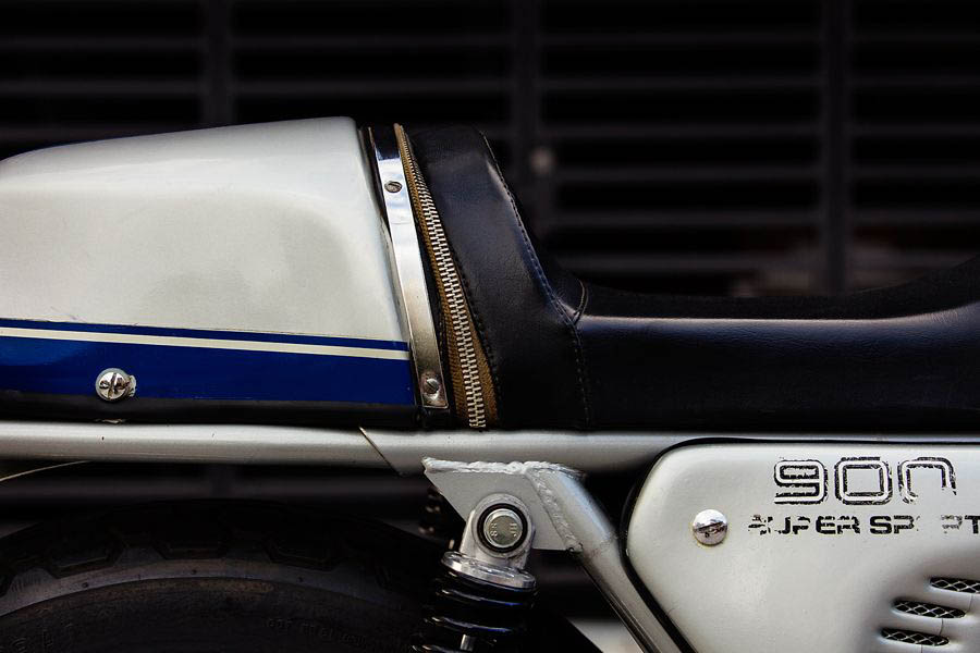 15_0522_Ducati_900SS_021
