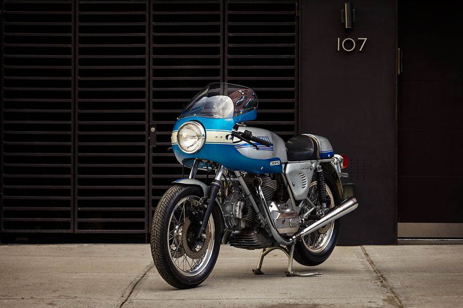 15_0522_Ducati_900SS_025