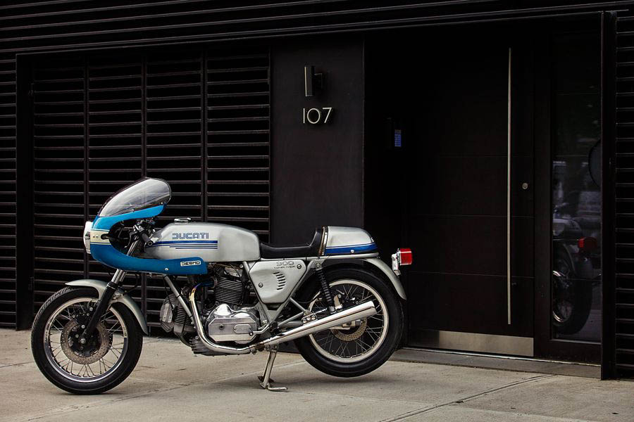 15_0522_Ducati_900SS_035