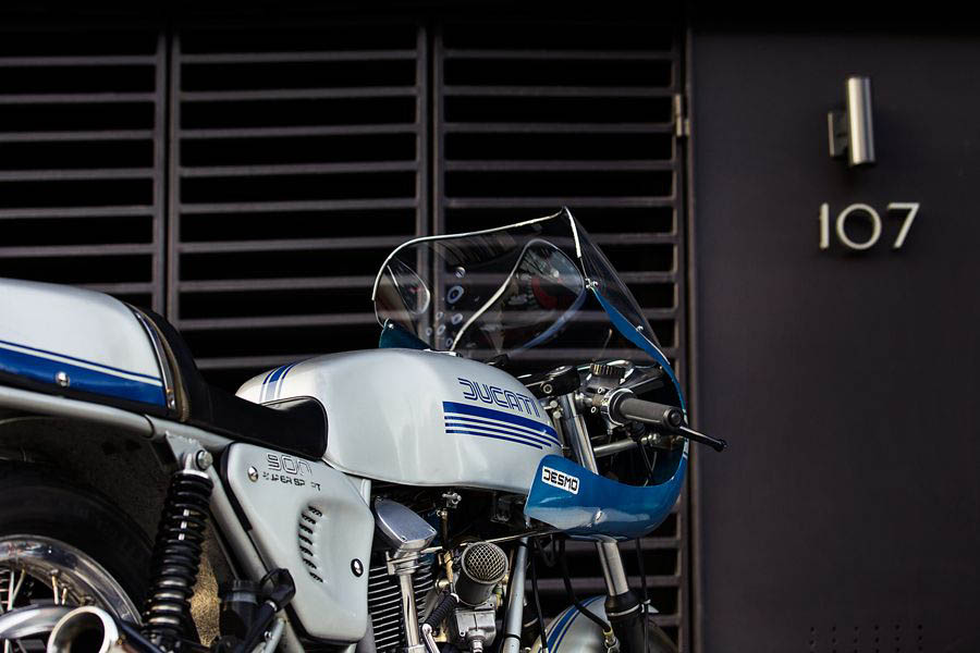 15_0522_Ducati_900SS_061A