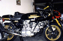 900 SS