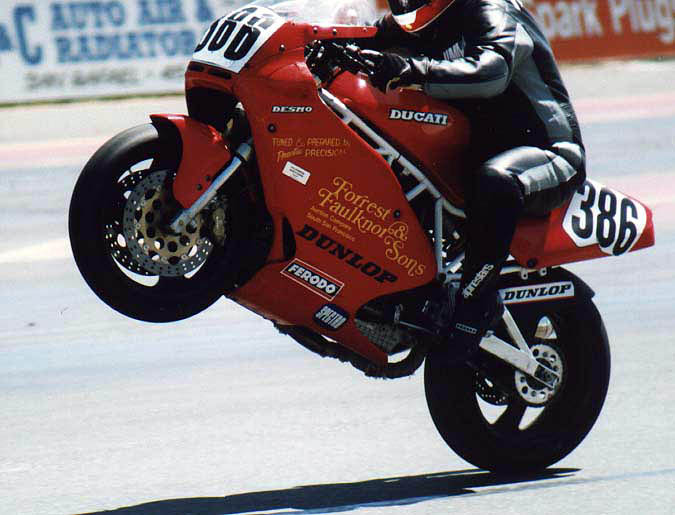 duc191-386wheelie